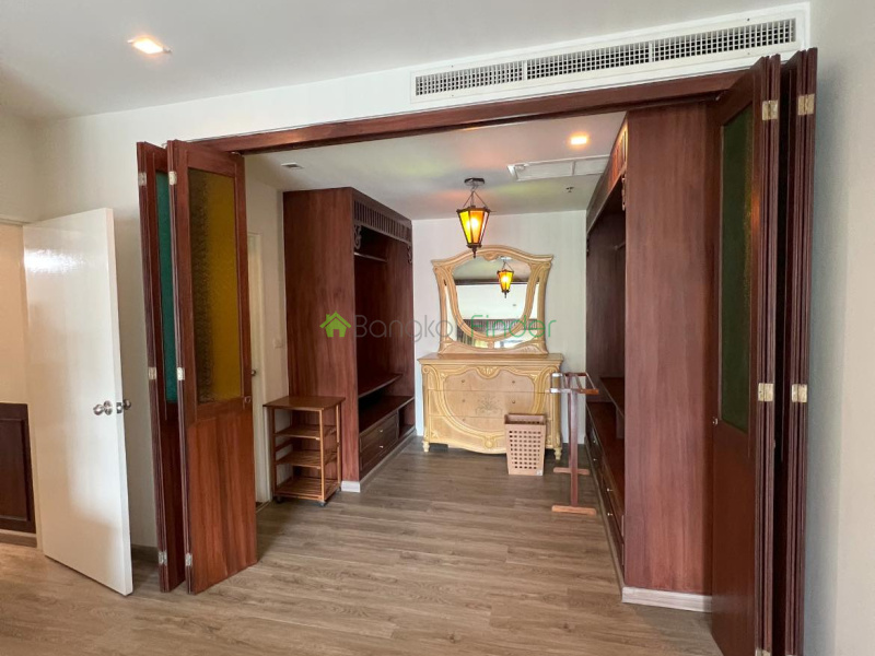 Thonglor, Bangkok, Thailand, 2 Bedrooms Bedrooms, 0 ,2 BathroomsBathrooms,Condo,For Rent,Noble Remix,7747