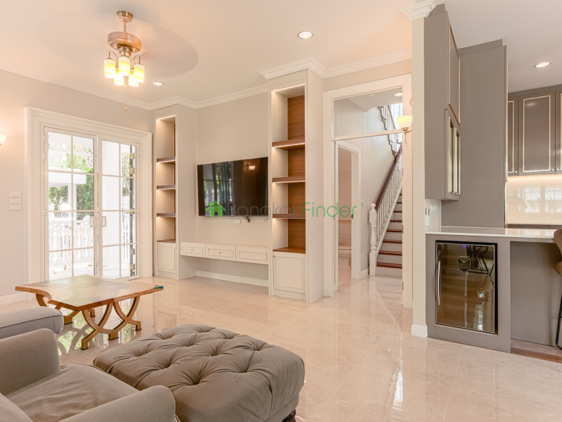 Srinakarin, Bangkok, Thailand, 4 Bedrooms Bedrooms, 0 ,5 BathroomsBathrooms,House,For Rent,7751